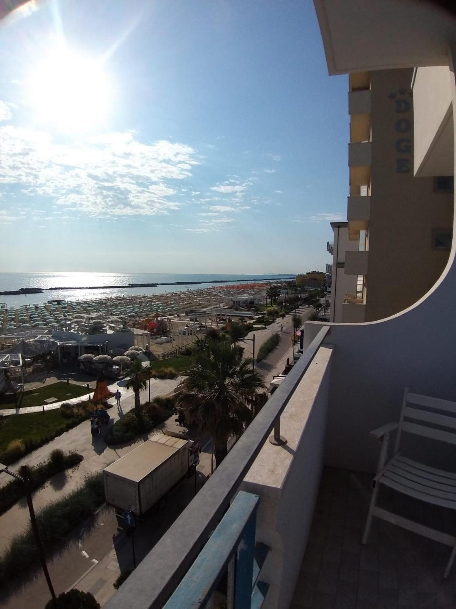 Hotel Ideal Rimini Exterior foto