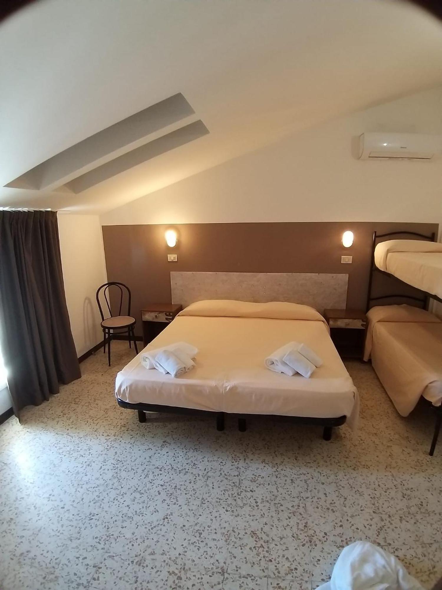 Hotel Ideal Rimini Exterior foto