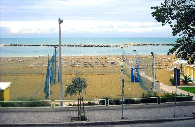 Hotel Ideal Rimini Exterior foto